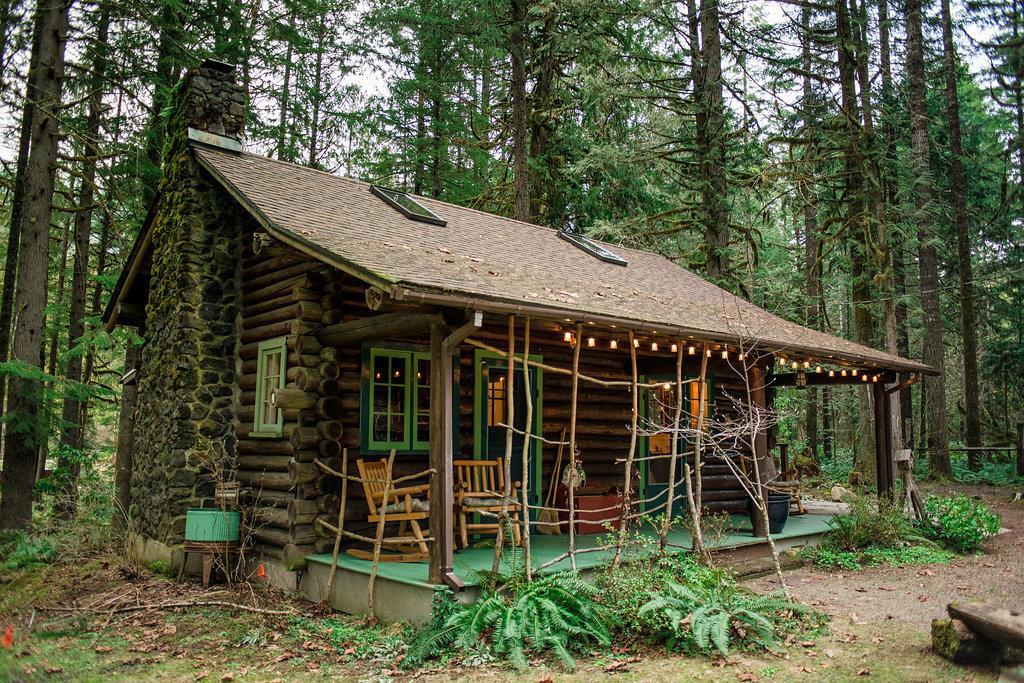 Loloma Lodge And Cabins McKenzie Bridge ภายนอก รูปภาพ