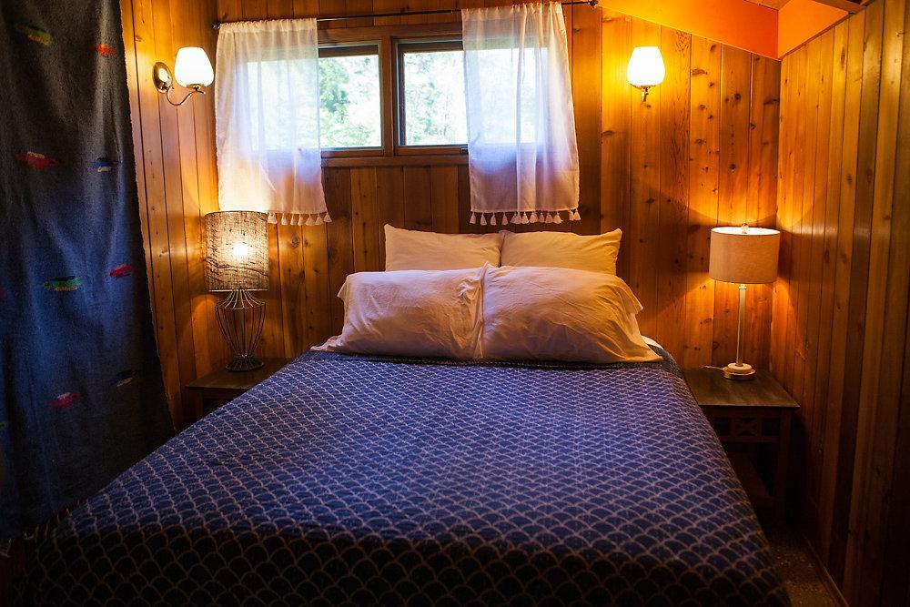 Loloma Lodge And Cabins McKenzie Bridge ภายนอก รูปภาพ
